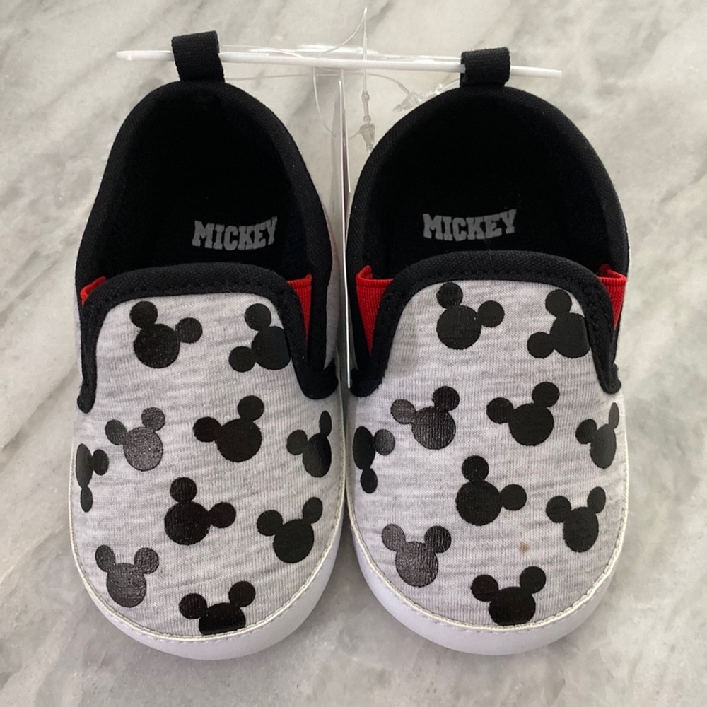 NEW Disney Mickey Mouse Walkers